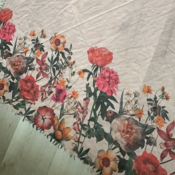 Floral pink wrap scarf blanket‎ romantic bohemian lightweight oversized - Picture 5 of 8